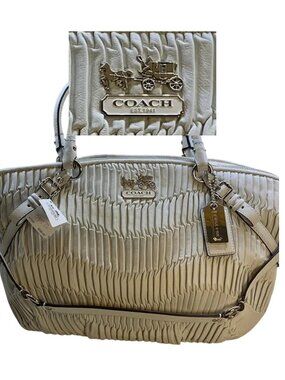 Coach White Leather Handbag NWT